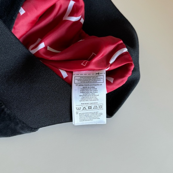 NWOT adidas Pharrell Williams Humanrace HU Superstar SST Velour Velvet Jacket - Picture 15 of 17